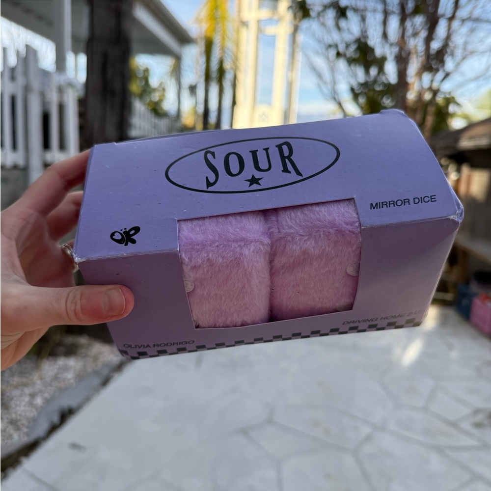 ULTRA RARE Olivia Rodrigo Sour Mirror Dice and car patch in Purple